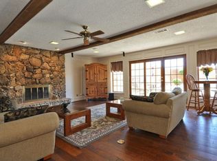9218 Dove Meadow Dr, Dallas, TX 75243
