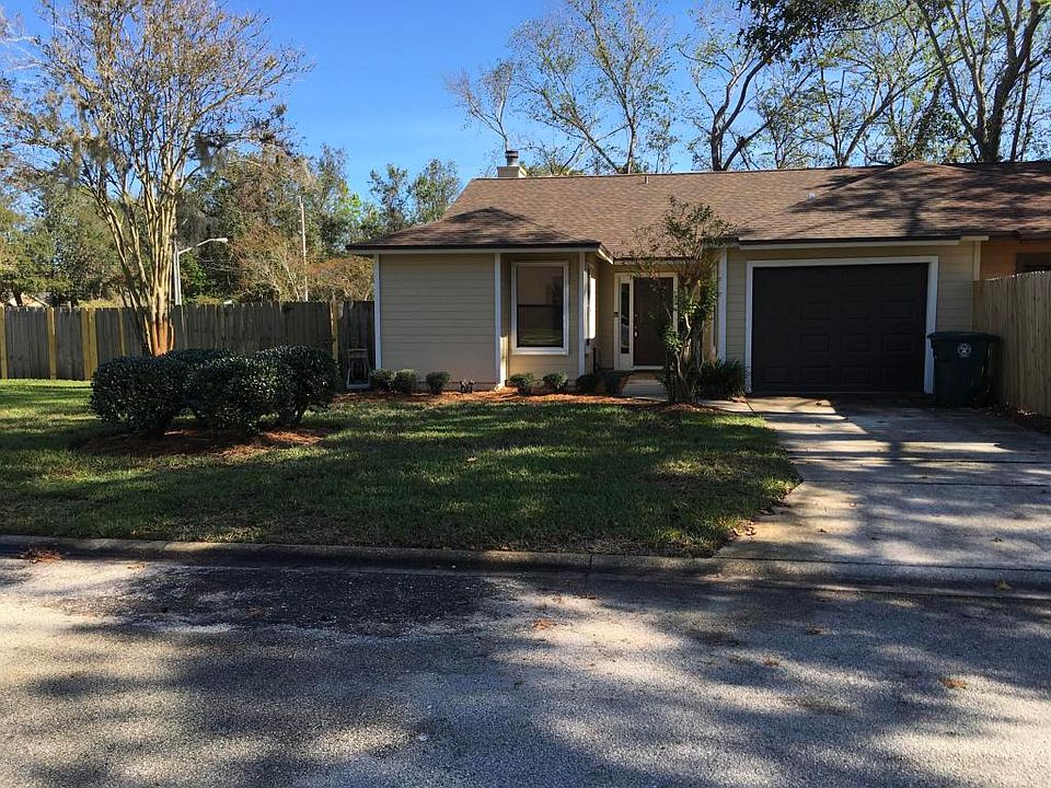 1st image of 3101 Coral Reef Dr