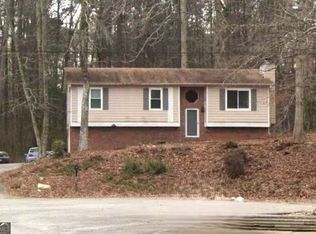 3552 S Melissa Ln, Douglasville, GA