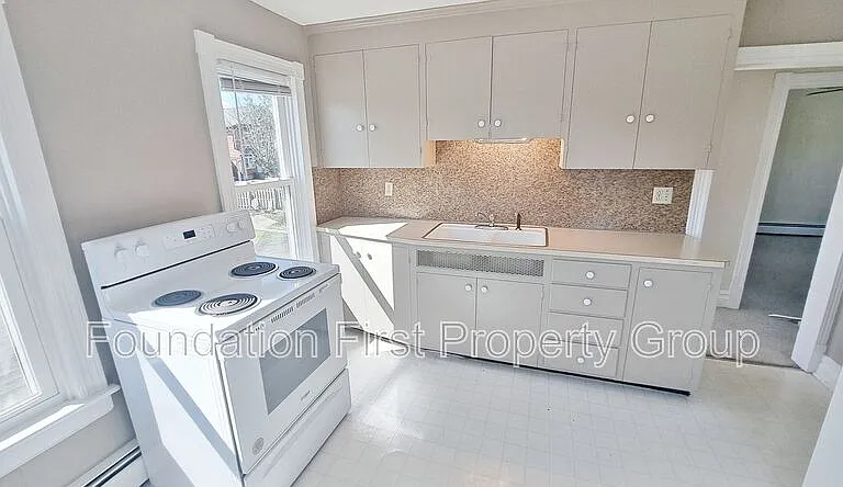 510 Stock St #2 — Photo 9