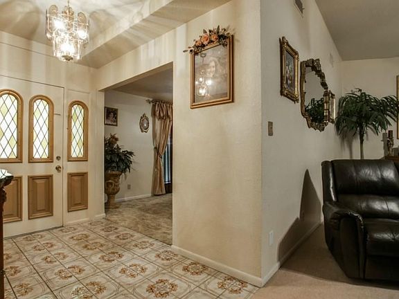 4th image of 2155 Stickhorse Ln