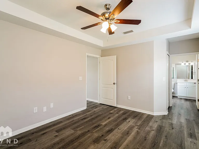 8162 Canterbury Lake Blvd — Photo 8