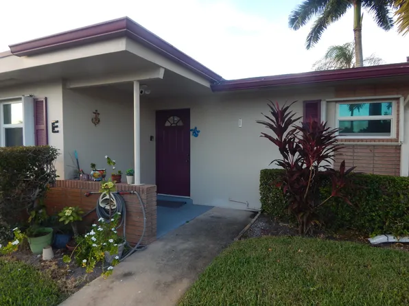 2661 Barkley Dr W APT E, West Palm Beach, FL 33415