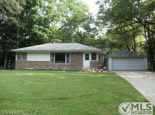 680 River Rd W, Battle Creek, MI 49037