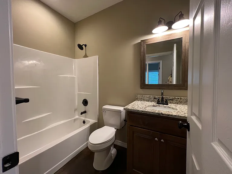 33121A Stables Dr — Photo 12