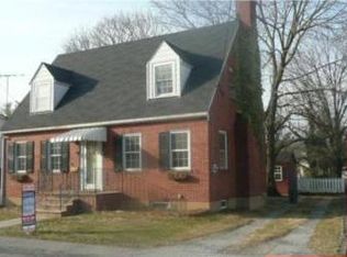 305 W Main St, Berryville, VA
