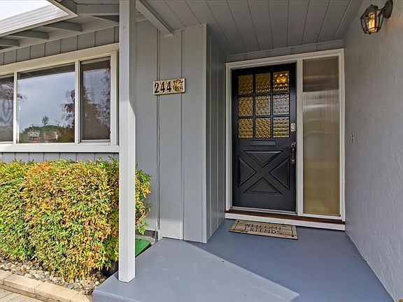 4th image of 244 Mary Alice Dr