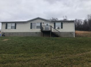 1710 Fire Tower Rd, Christiansburg, VA 24073