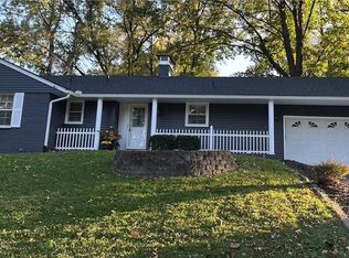217 NW 43rd St, Kansas City, MO 64116