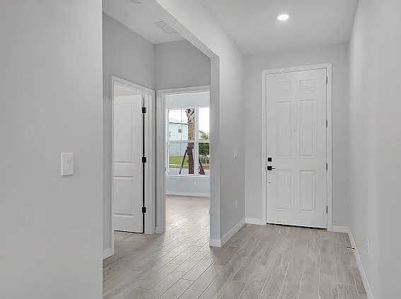 12254 SW Sand Dollar Way — Photo 2