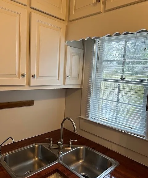 226 Degress Ave NE — Photo 13