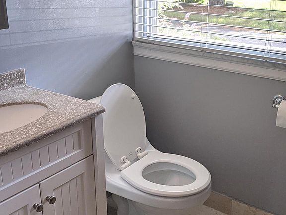 5th image of 5838 Dunmore Dr