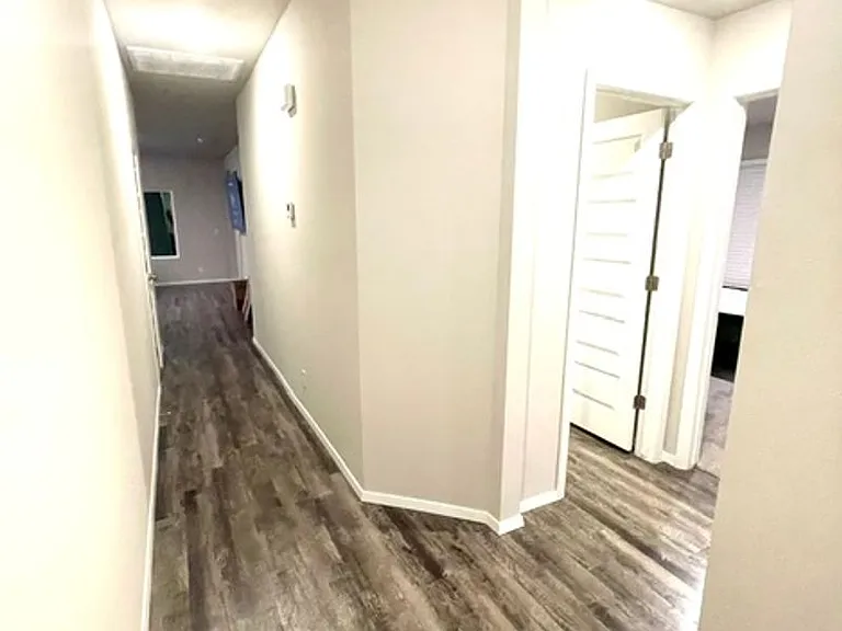 7814 S 290th East Ave — Photo 5