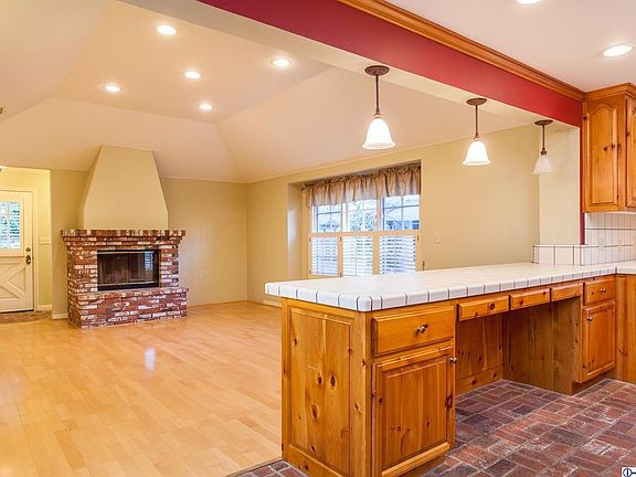 2nd image of 1414 Cheviotdale Dr
