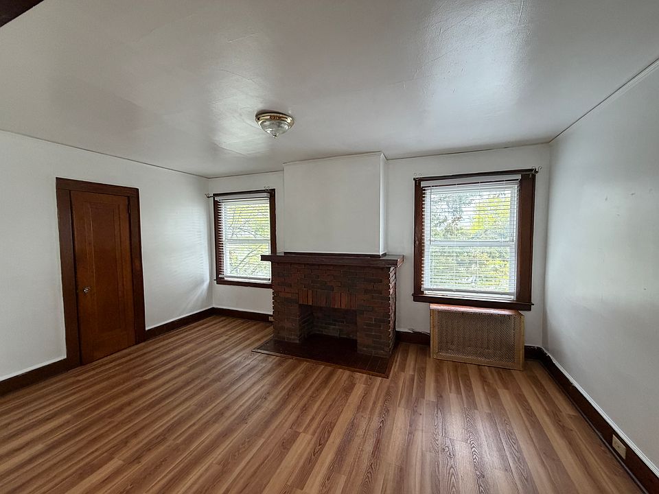 1st image of 13 Maple St Floor 2
