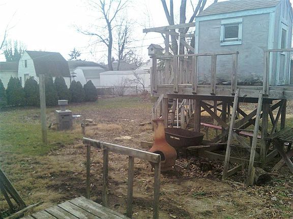 2nd image of 5047 Lauderdale Dr