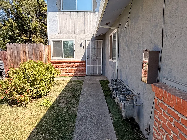 2409 Carta Ct #2 — Photo 18