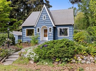 9726 F St E, Tacoma, WA 98445