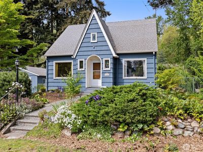 9726 F Street E, Tacoma, WA, 98445