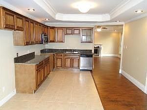 5th image of 6925 Stanford Oak Dr