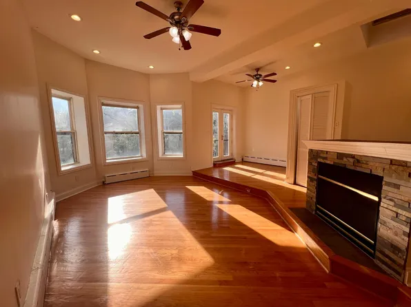 2449 N Maplewood Ave APT 2, Chicago, IL 60647