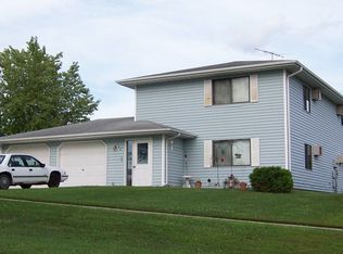 124 Main St, Grinnell, IA 50112