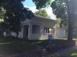 203 Glendale Blvd, Parchment, MI 49004