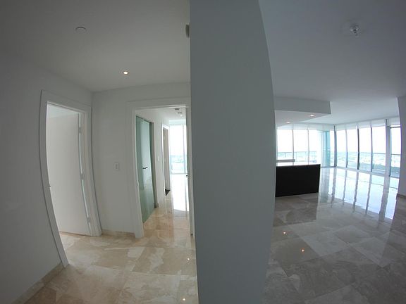 3rd image of 900 Biscayne Blvd #Ph6009
