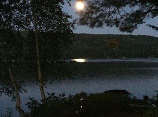 33 Swans Rd, Raymond, ME 04071