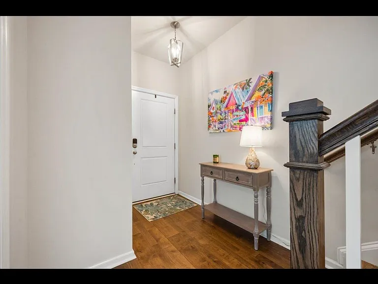 122 Rowans Creek Dr — Photo 15