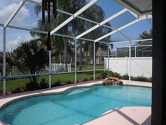 2nd image of 2301 Colony Club Dr