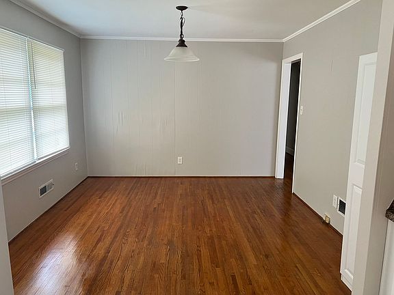 5th image of 4411 Firwood Ln