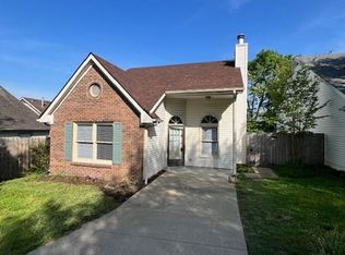 3817 Belleau Wood Dr, Lexington, KY 40517