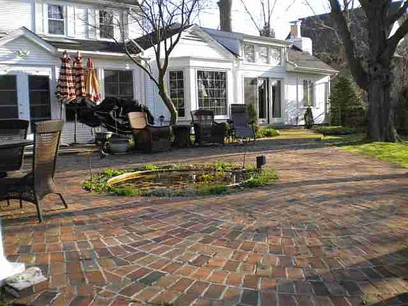 5th image of 3231 Greenleaf Blvd