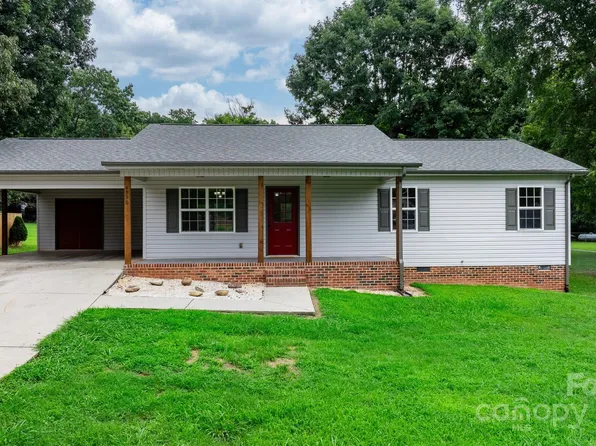 4996 Turner Rd, Granite Falls, NC 28630