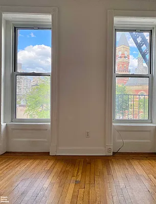 Rented by Brown Harris Stevens | media 9