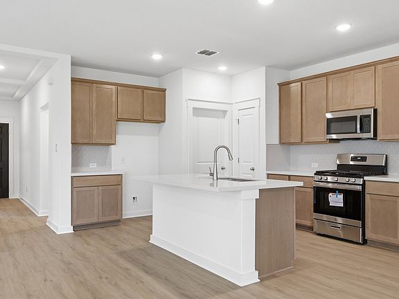 5th image of 20432 Gillbrand Rd