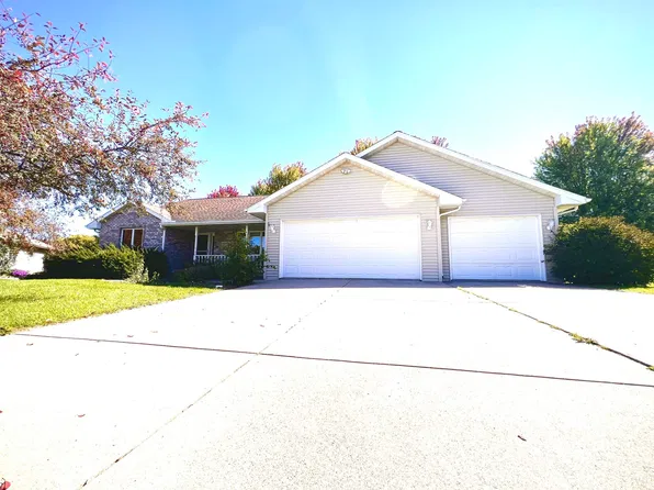2039 Meadow Links Dr, New Franken, WI 54229
