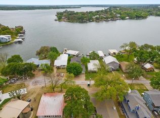 518 Shadyside Ln, Sunrise Beach, TX 78643