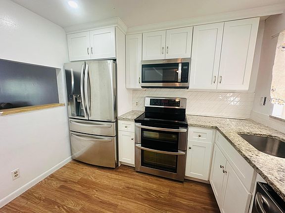 3rd image of 9900 Sunrise Lakes Boulevard #201
