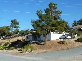 20733 Ridgecrest Dr, Tehachapi, CA 93561