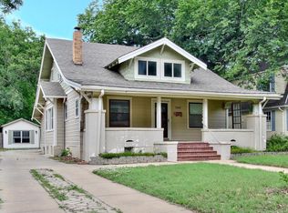 3308 E Country Clb, Wichita, KS 67208