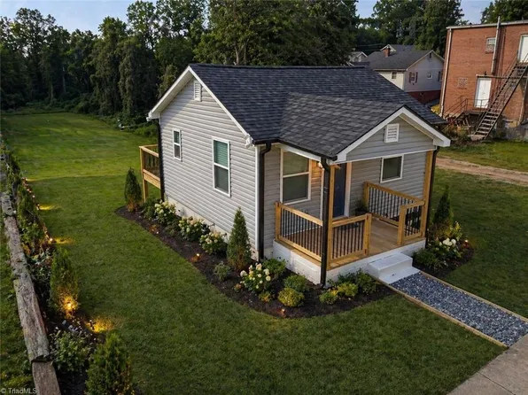 2416 E Manchester, Winston Salem, NC 27105