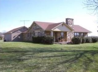 9587 Springs Rd, Warrenton, VA 20186