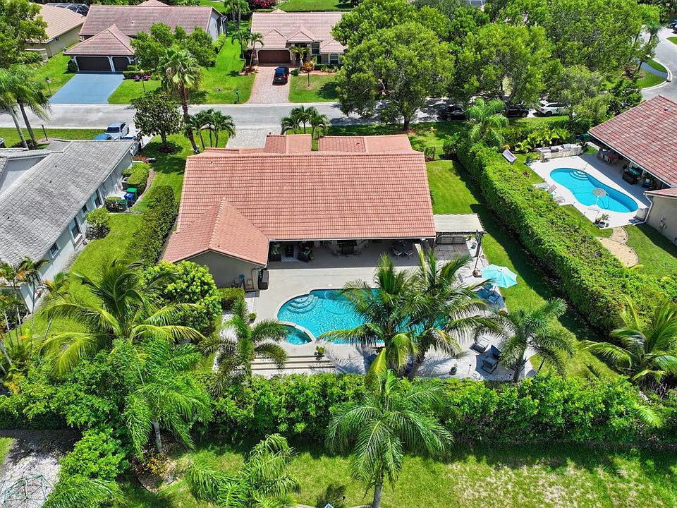 1st image of 10665 NW 49th Place