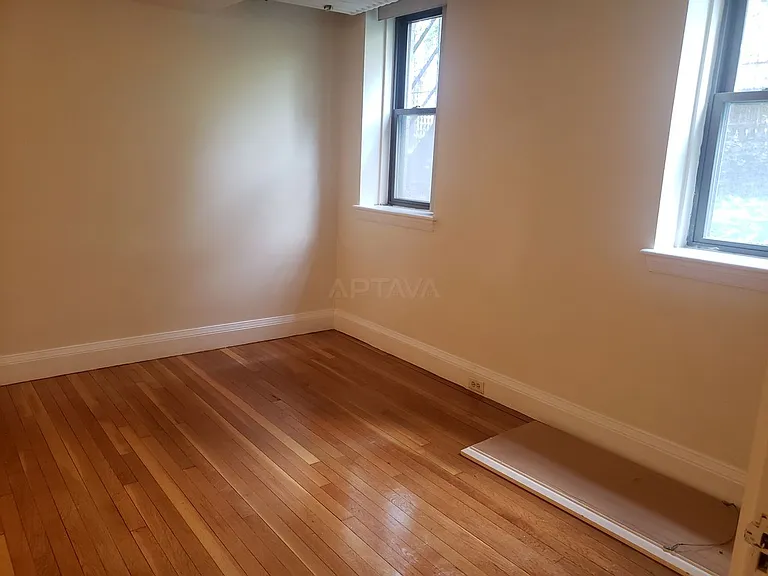 11 Westminster St #5 — Photo 3