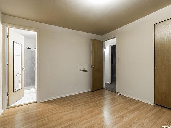 5th image of 4647 S Dartmouth Dr