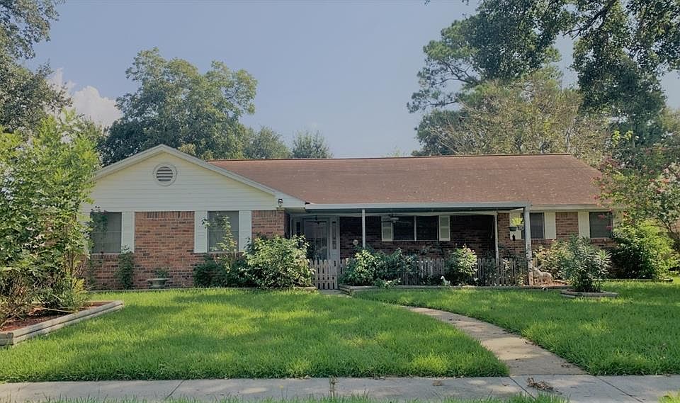 1st image of 2203 Locklaine Dr