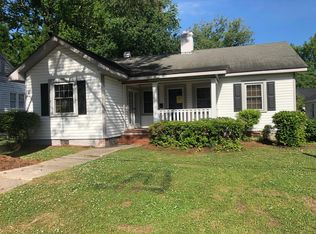 102 Rotary Ave, Greenville, NC 27858