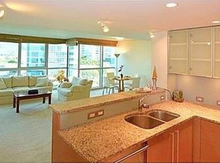 1177 Queen St APT 909, Honolulu, HI 96814